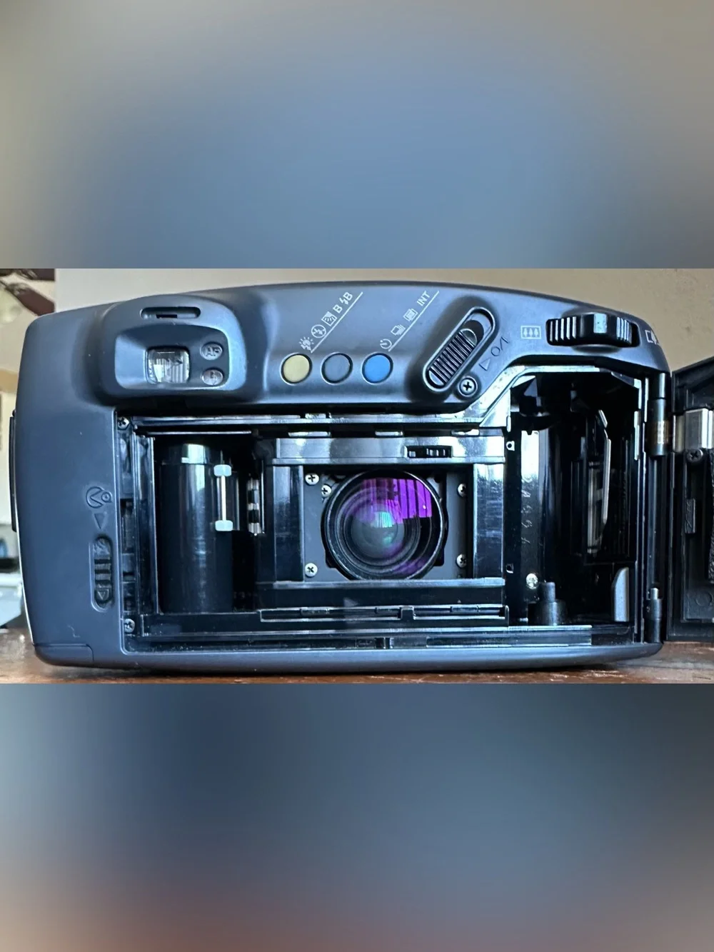 Pentax Zoom 105-R Compact 35mm Point & Shoot Film Camera w/ 105mm Zoom Lens